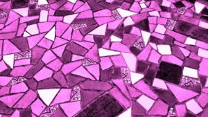Advantages of purple tiling in the kitchen